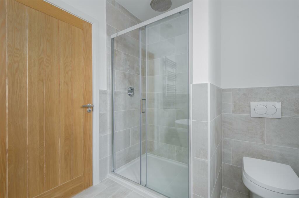 Additional image 23 of The Dairy, Mill House Court, Stoke Golding.