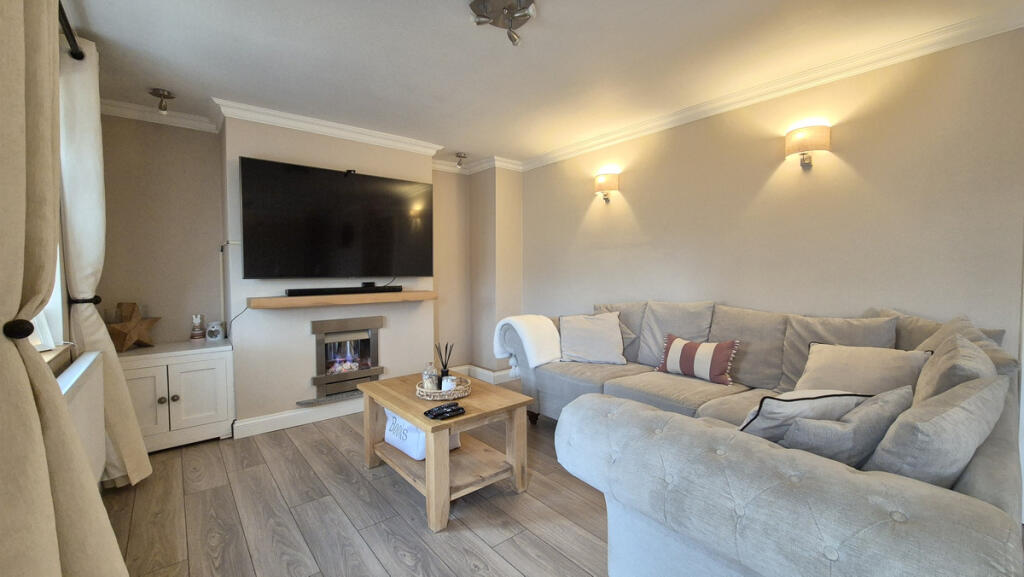 Additional image 2 of St James Crescent, Southam, CV47