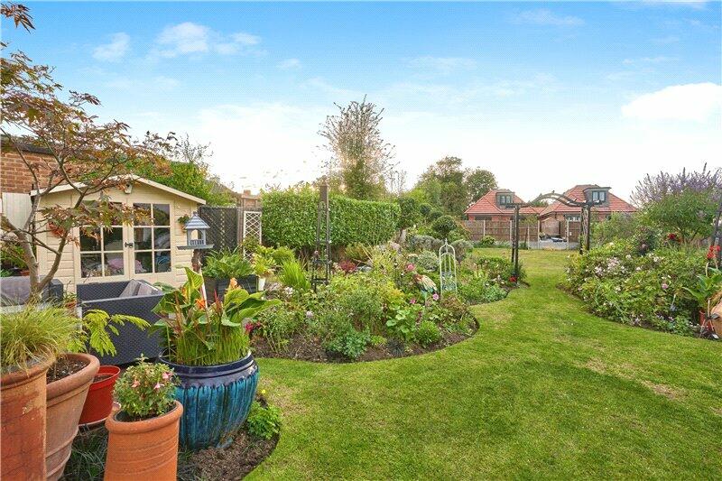 Additional image 16 of Selwyn Crescent, Welling, DA16