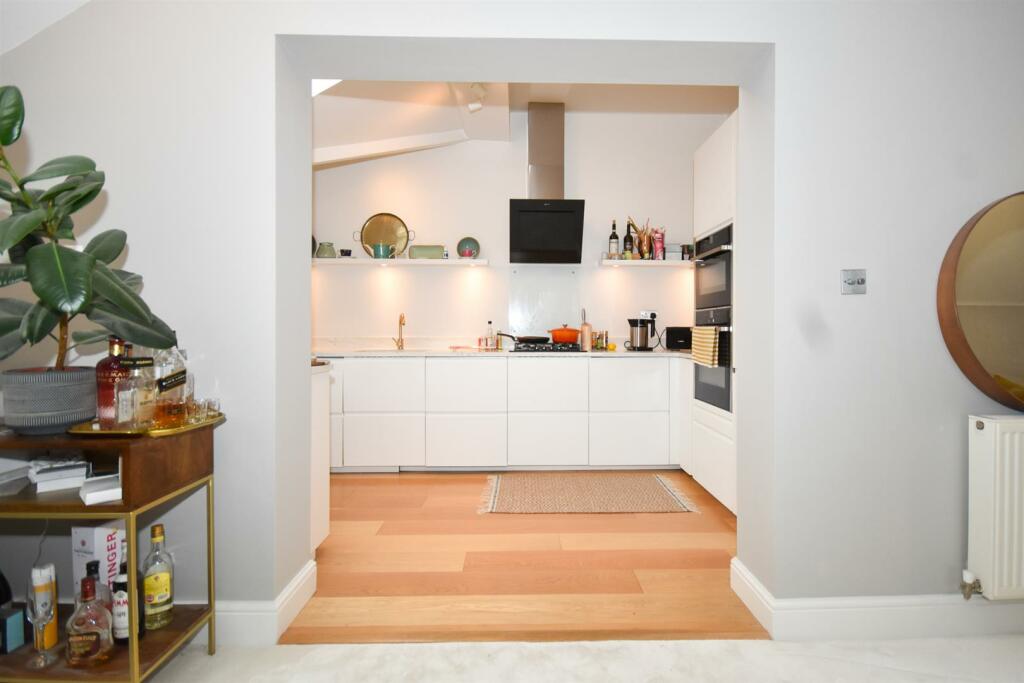 Additional image 8 of Wilhelmina Close, Leamington Spa