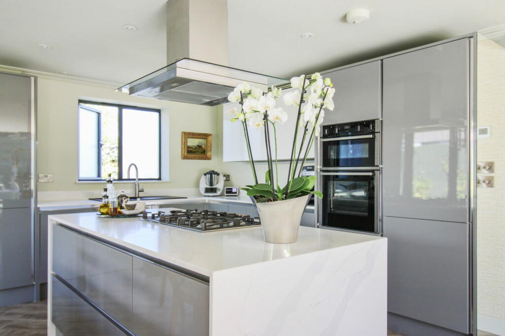 Additional image 27 of Farley Road, Margate