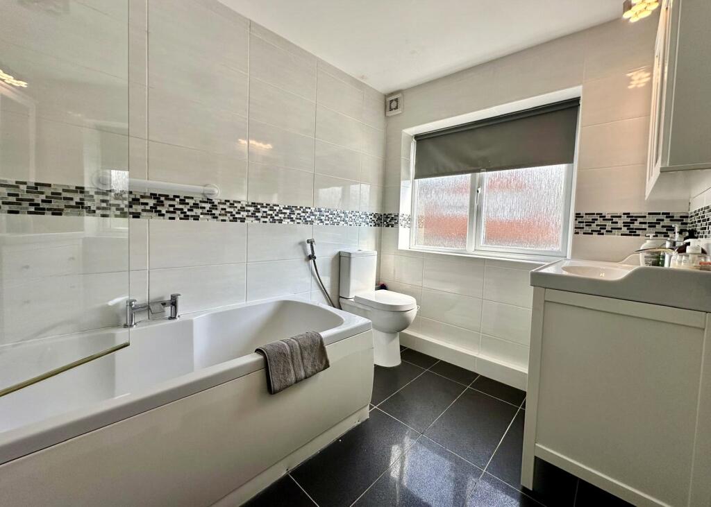 Additional image 19 of Needlers End Lane, Balsall Common, Coventry, West Midlands, CV7