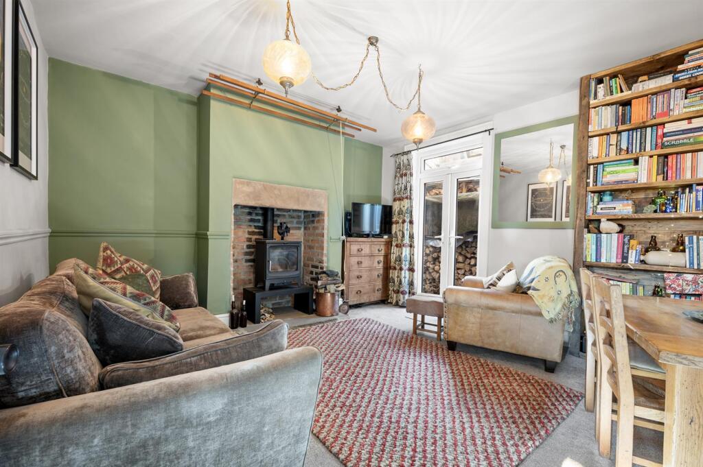 Additional image 9 of Oldham Villas, Matlock