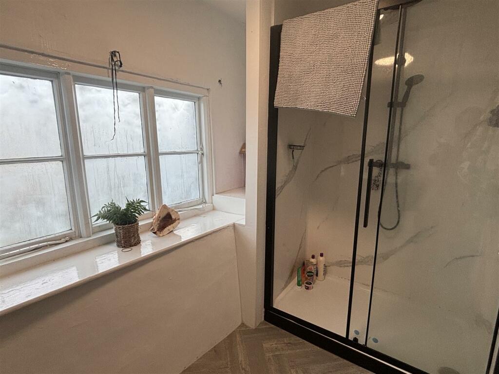 Additional image 5 of Southam Street, Kineton, Warwick