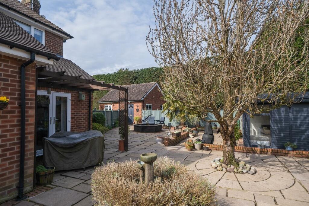 Additional image 42 of Back Lane, Spurstow
