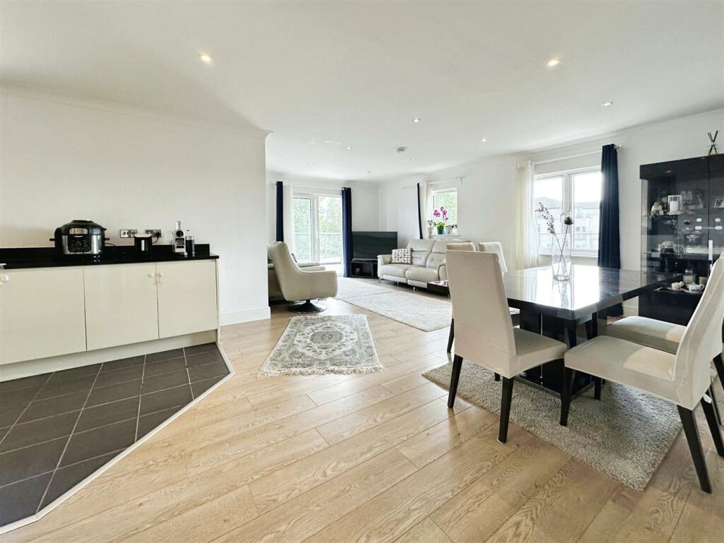 Additional image 8 of Andrews Close, Warwick