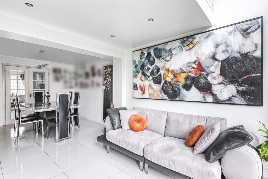 Additional image 13 of Groombridge Crescent, Heatherton Village