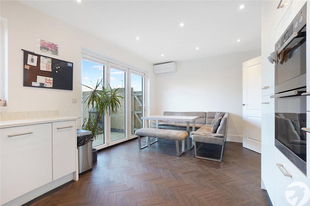 Additional image 7 of Christabel Close, Weldon, Ebbsfleet Valley, Swanscombe, DA10