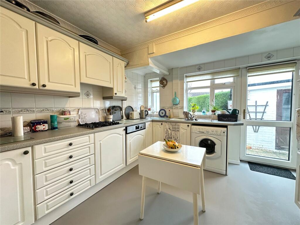 Additional image 4 of Sedgemere Grove, Balsall Common, West Midlands, CV7