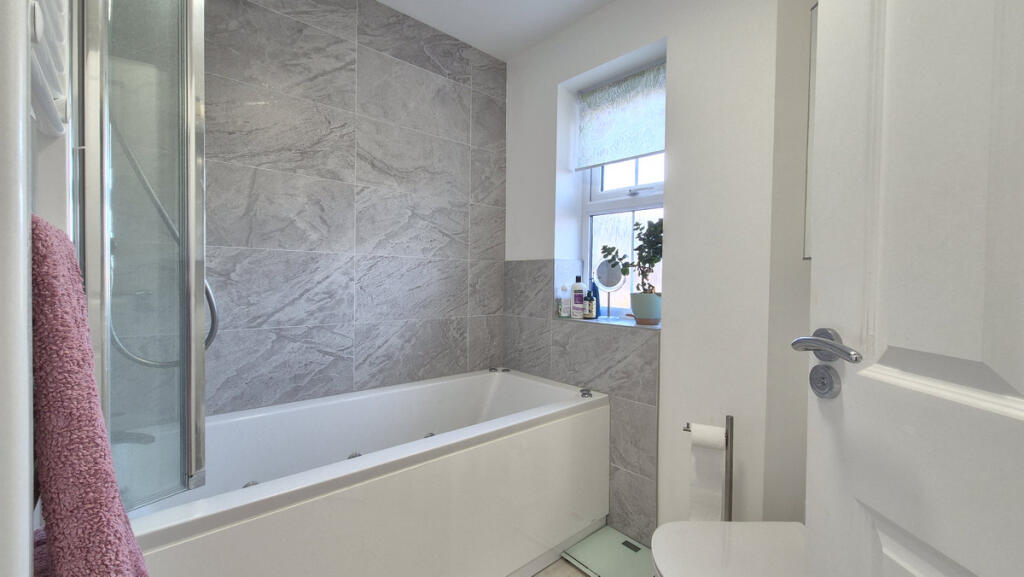 Additional image 9 of Ropeway, Bishop Itchington, CV47