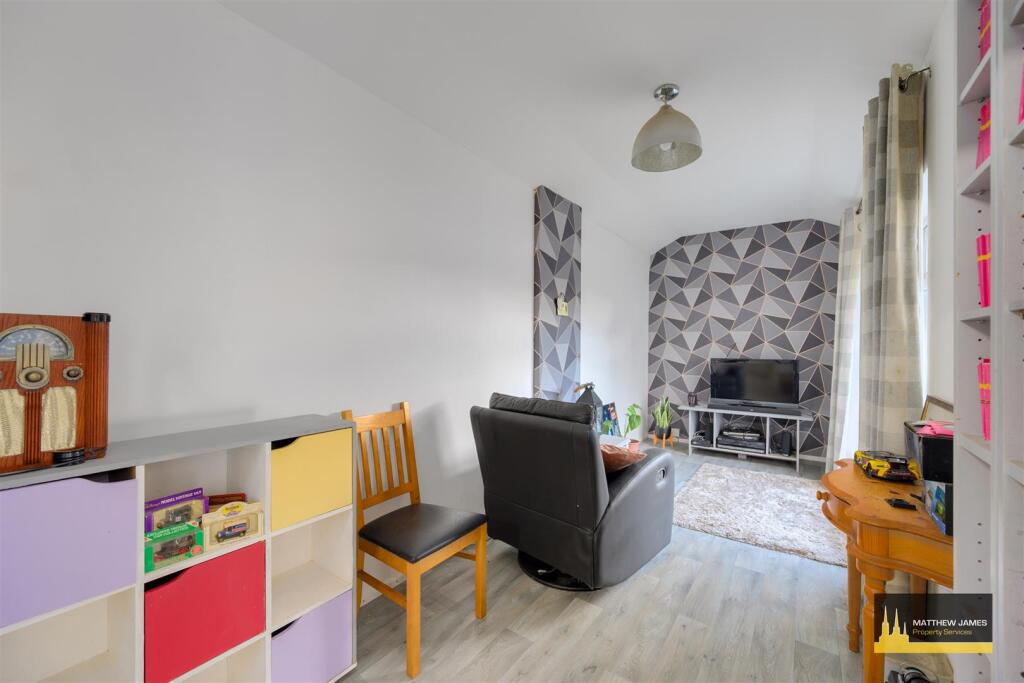 Additional image 7 of Ballingham Close, Tile Hill, COVENTRY  * FOUR / FIVE BEDROOMS *