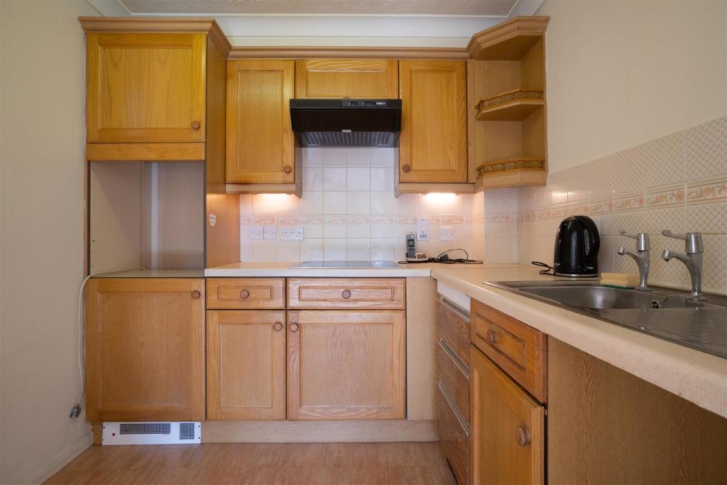 Additional image 10 of Pier Avenue, Herne Bay