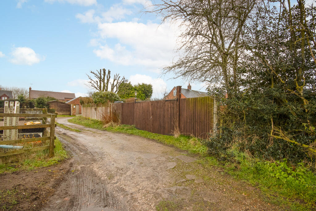 Additional image 31 of Main Street, Egginton