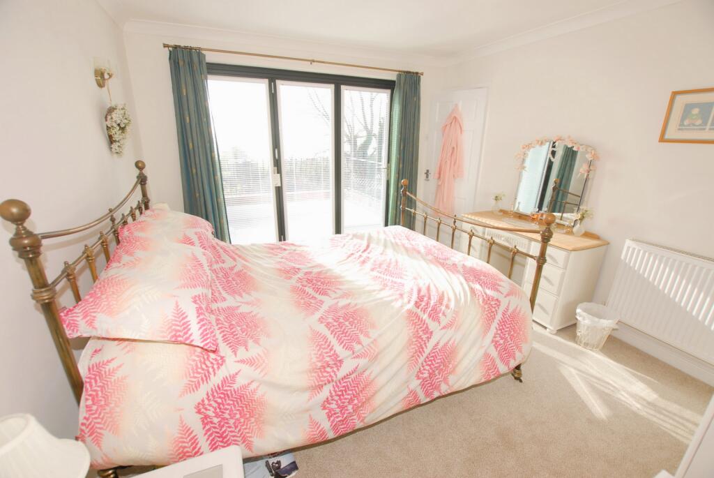 Additional image 13 of Cliff Road, Hythe, CT21