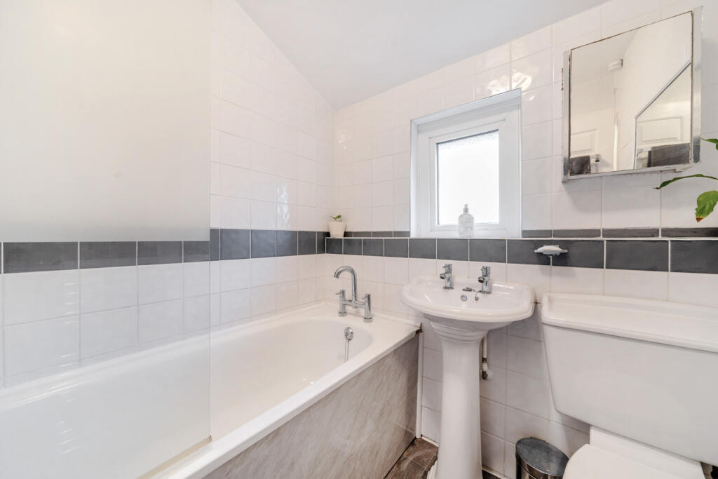 Additional image 8 of Roberts Road, Belvedere