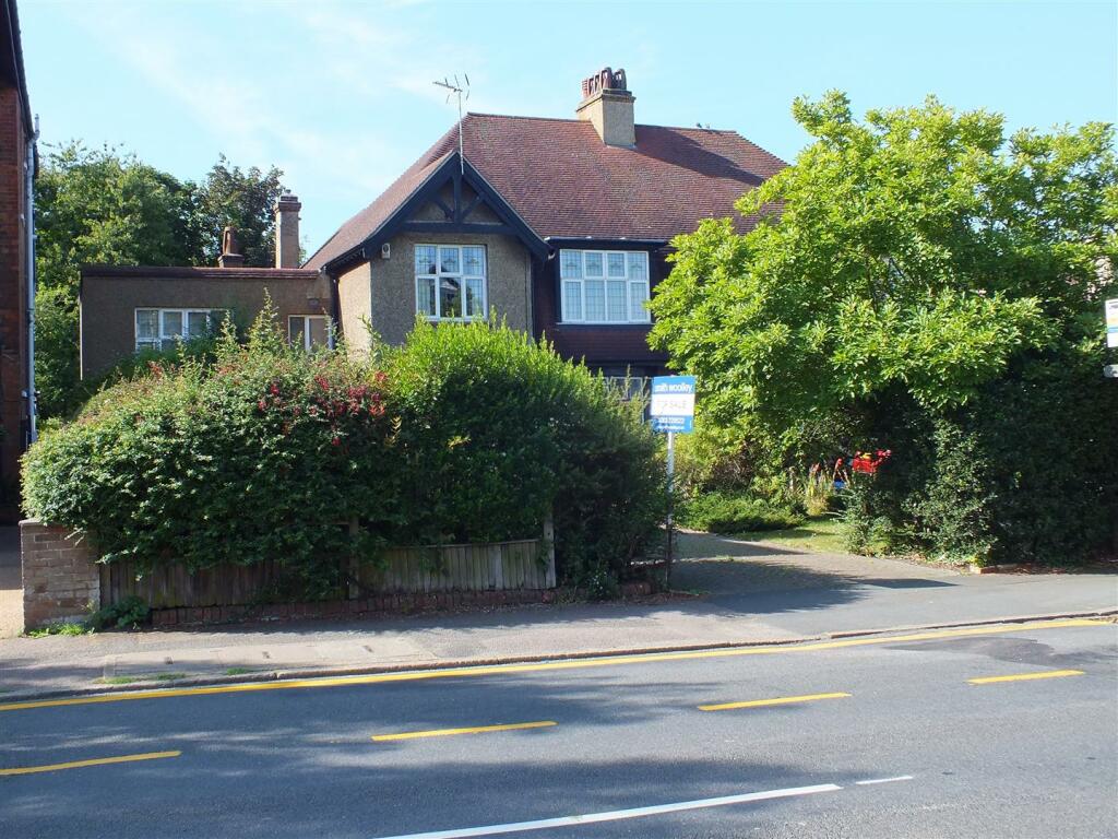 Cheriton Road, Folkestone