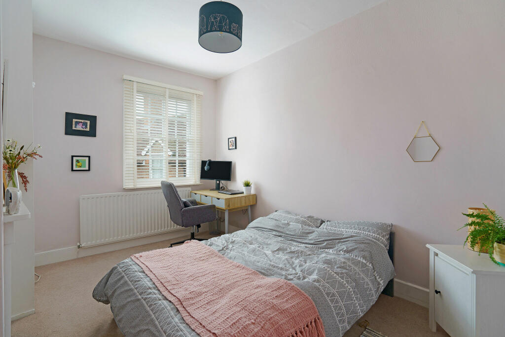 Additional image 10 of Chestnut Square, Wellesbourne, CV35