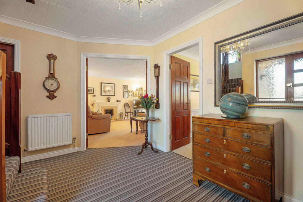 Additional image 6 of The Malins, Warwick, Warwickshire CV34 6QU