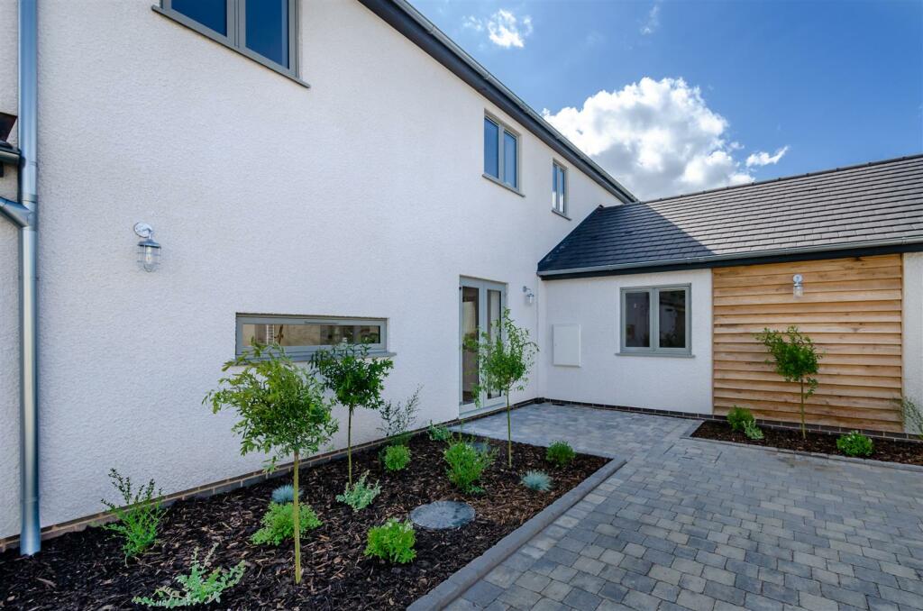 Additional image 25 of Meadow View, Higham Lane, Stoke Golding.