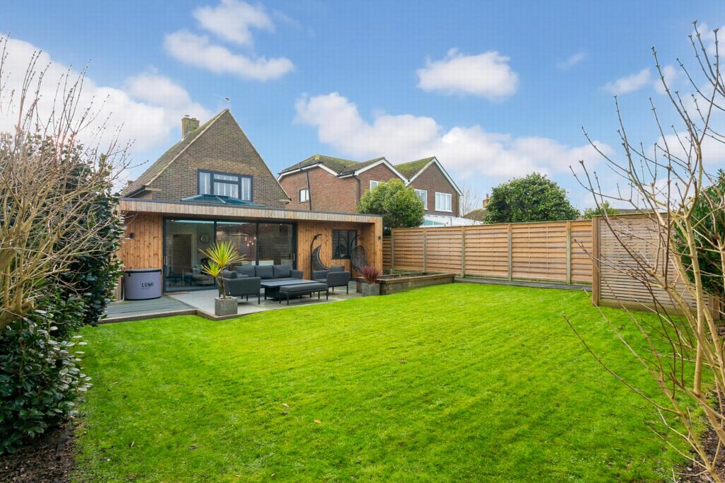 Additional image 29 of Castle Avenue, Hythe, CT21