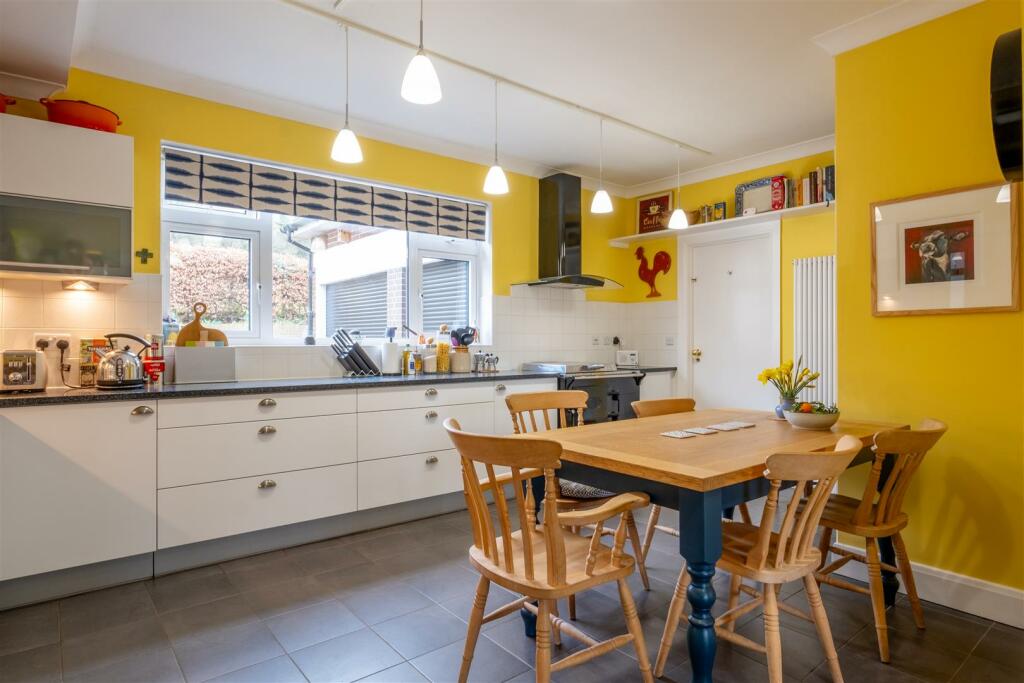 Additional image 7 of Beacon Hill, High Street, Low Pittington