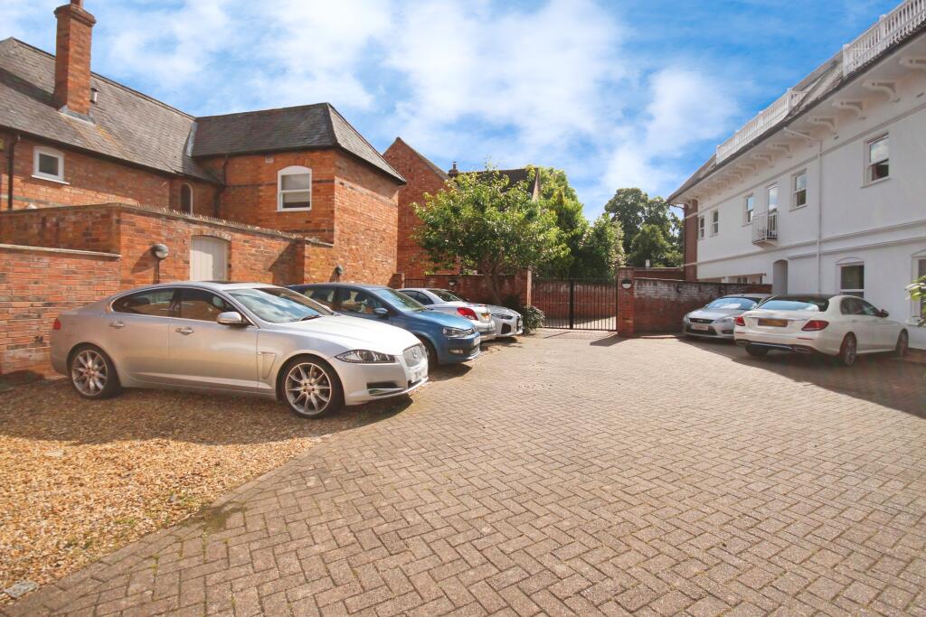 Additional image 14 of Neville Court, Castle Lane, Warwick, Warwickshire, CV34