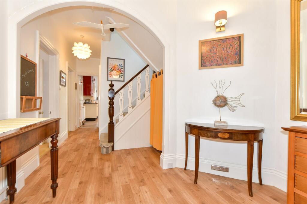 Additional image 6 of Earlsfield Road, Hythe, Kent