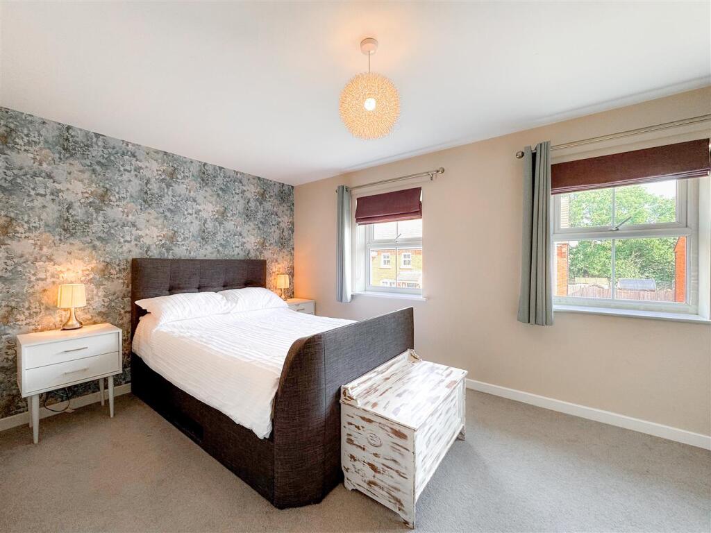 Additional image 6 of Meadow Drive, Long Itchington, Southam