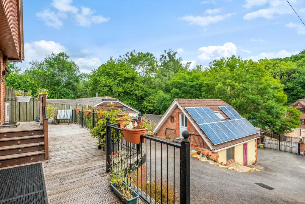 Additional image 29 of Valley Lane, Meopham, Gravesend, Kent, DA13