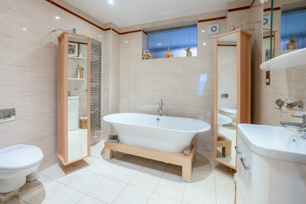 Additional image 6 of Windsor Court, Warwick Road, Stratford-upon-Avon