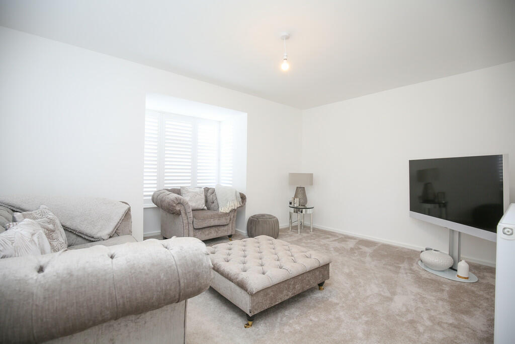 Additional image 7 of Adelie Road, Galley Common