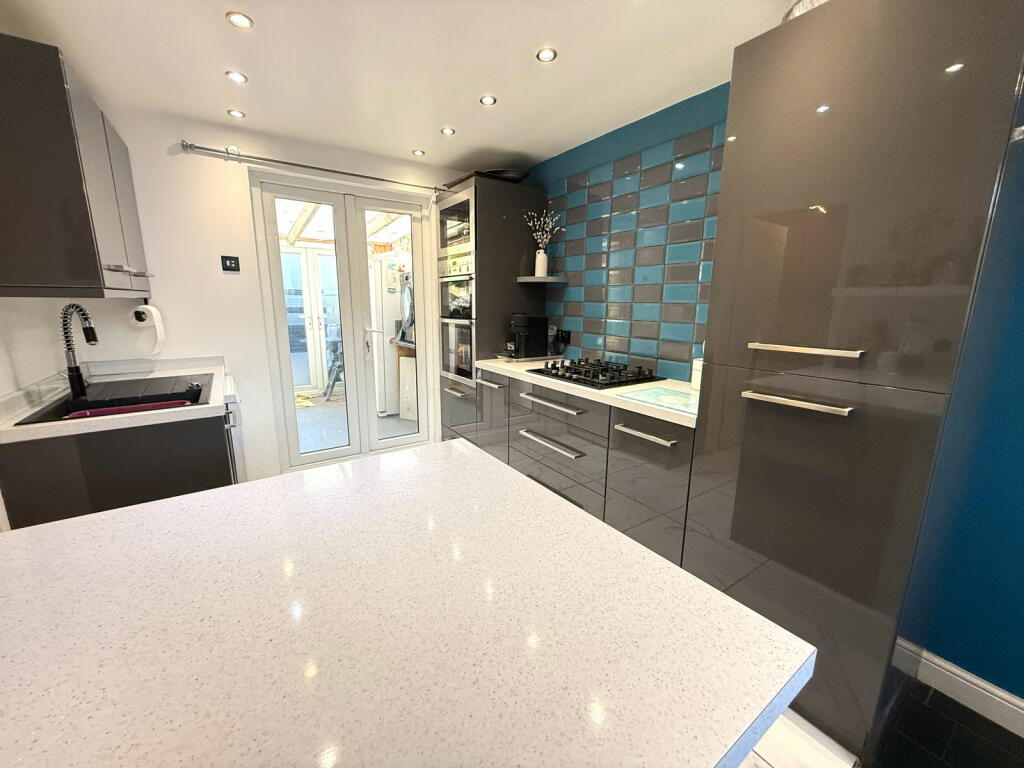 Additional image 8 of Faultlands Close, Nuneaton, CV11 4SL