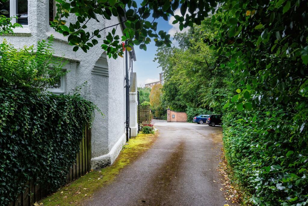 Additional image 27 of Clarendon Square, Leamington Spa