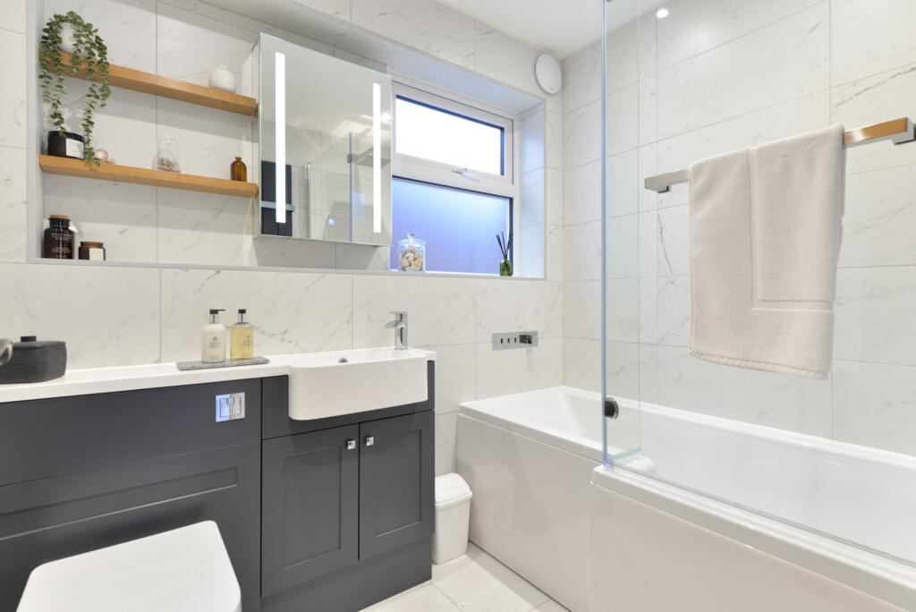 Additional image 14 of Walnut Tree Lane, Westbere