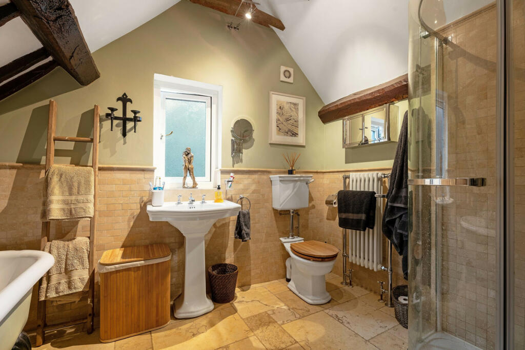 Additional image 31 of Church Road, Snitterfield, Warwickshire CV37 0LF