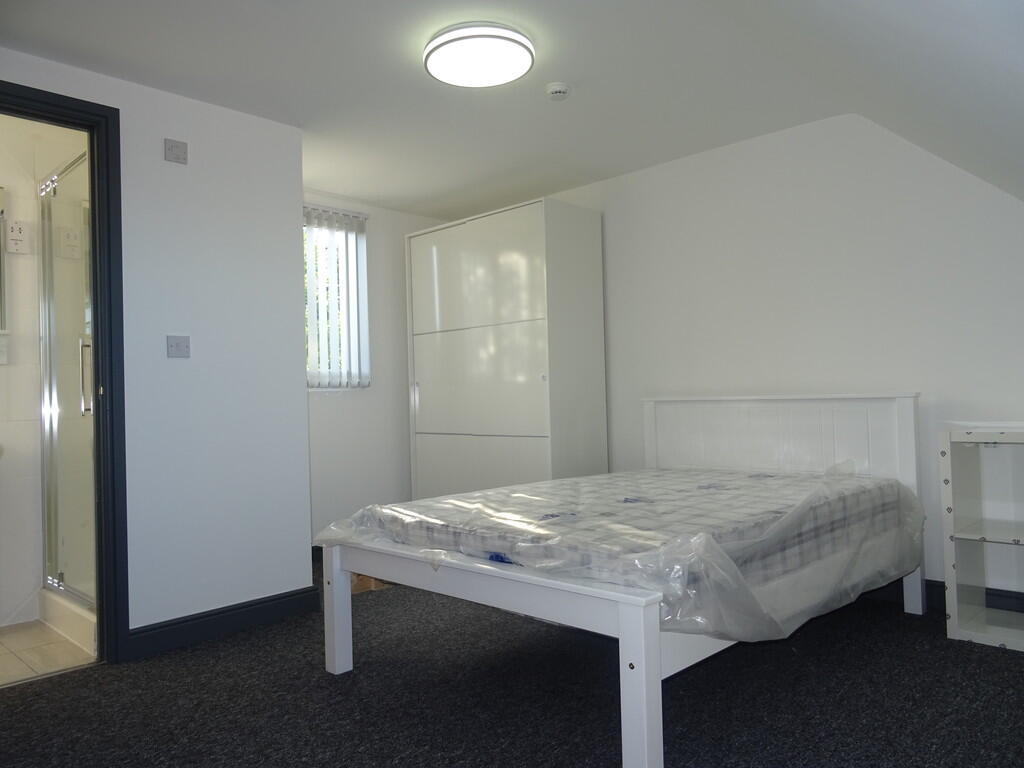 Additional image 9 of Booking Ensuite rooms near Warwick Uni