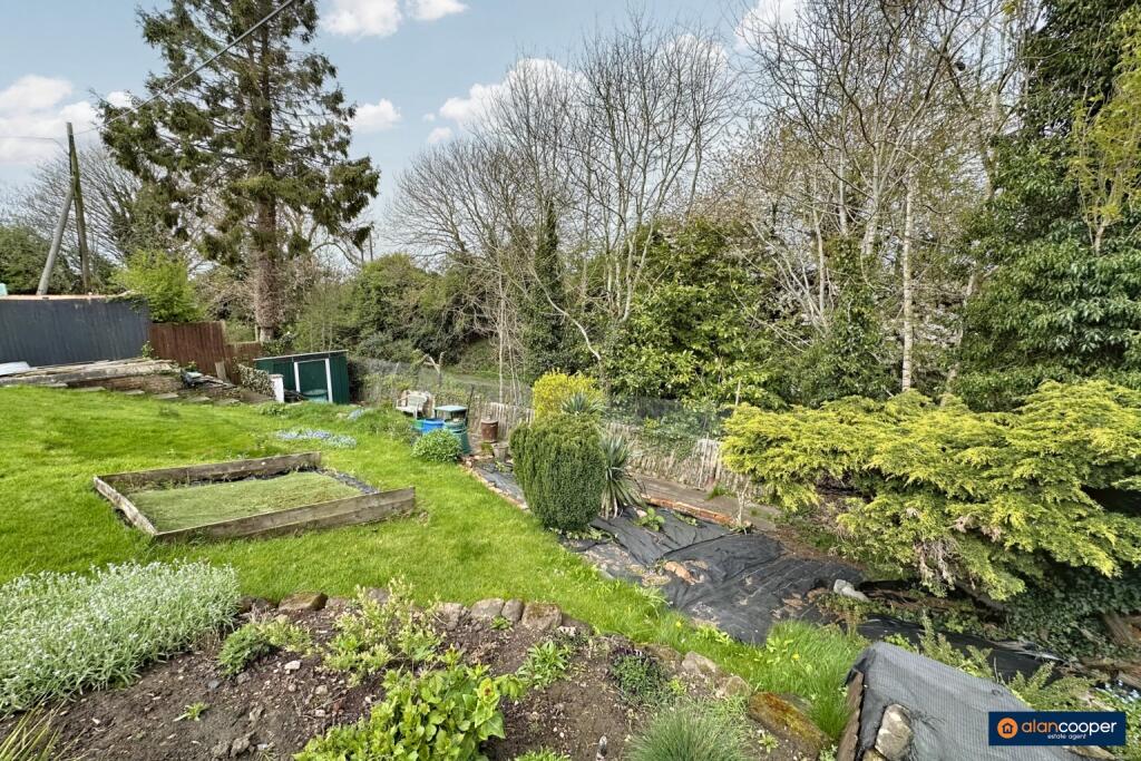Additional image 25 of Nuneaton Road, Bulkington, CV12 9SB