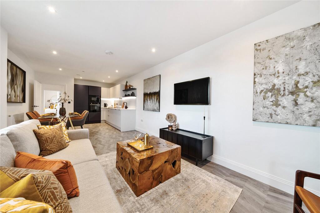 Additional image 2 of Station Road, Sidcup