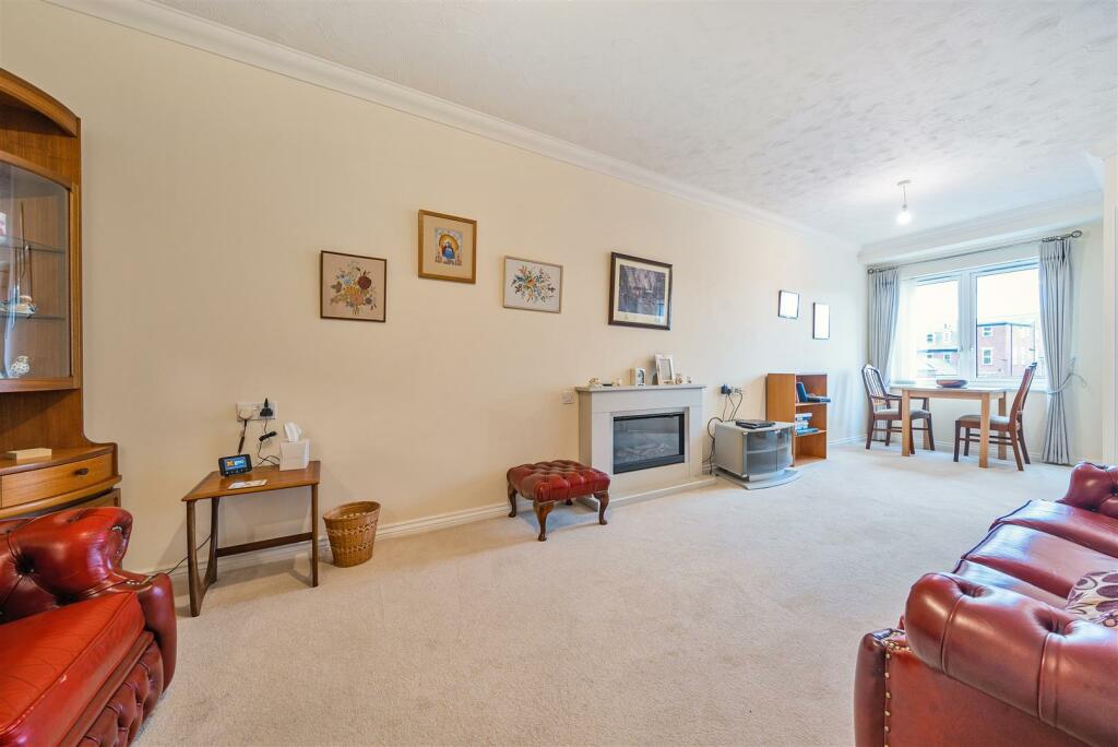 Additional image 4 of Eliot Lodge, Ashbourne