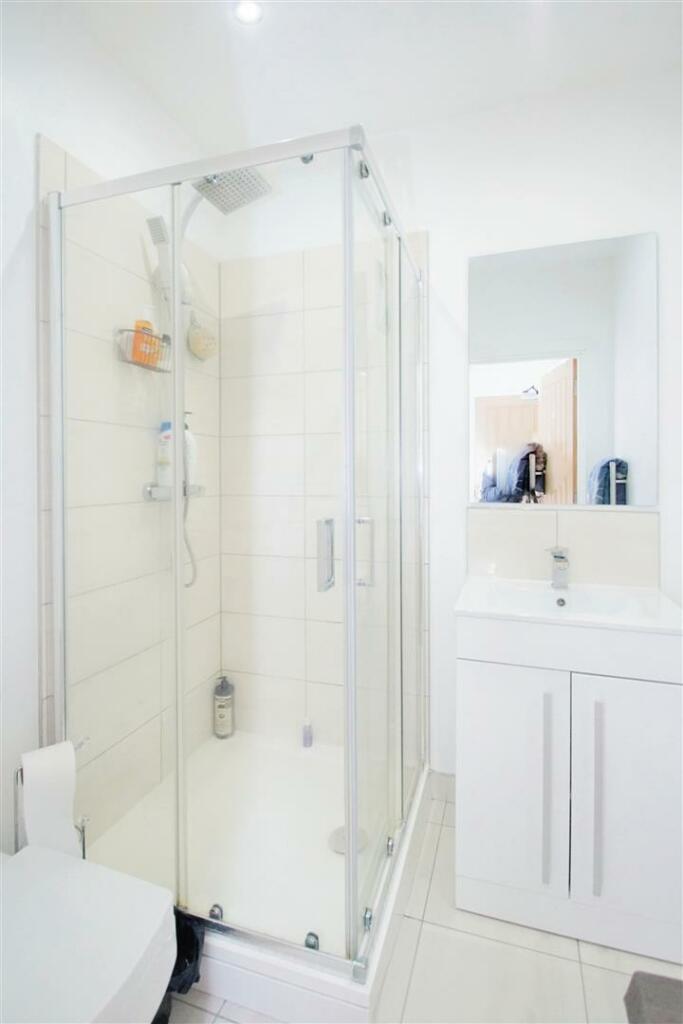 Additional image 6 of Harrad House, Woodside Park, Rugby