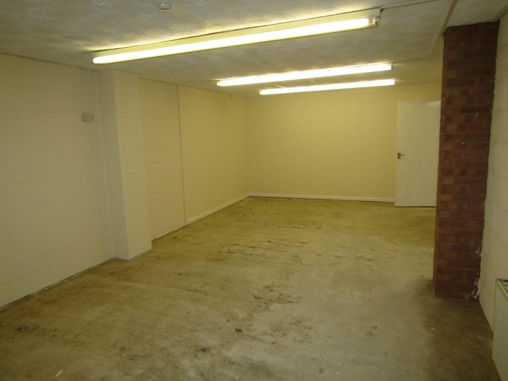 Additional image 5 of Globe House, Rigby Close, Heathcote, Warwick, Warwickshire, CV34 6TL