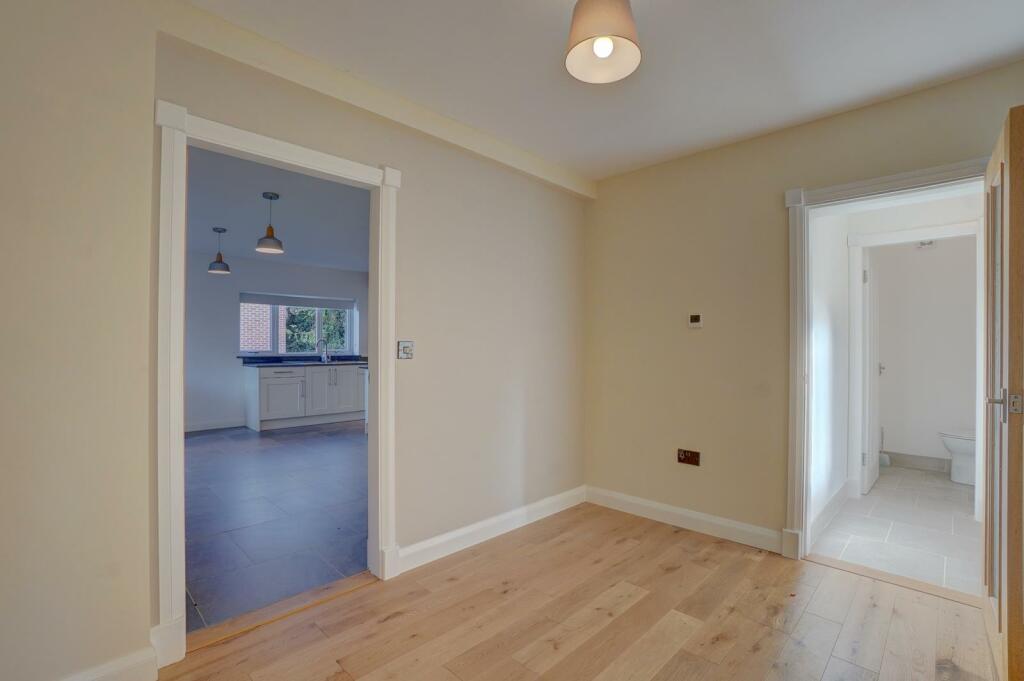 Additional image 6 of Tamworth Road, Wood End, Atherstone