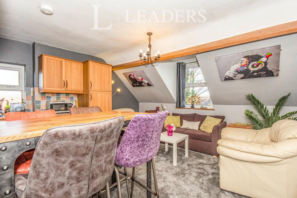 Additional image 7 of Waverley Road Kenilworth