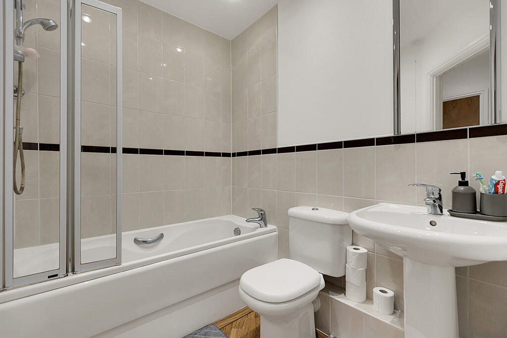 Additional image 11 of Moat House, Marine Approach, Northwich