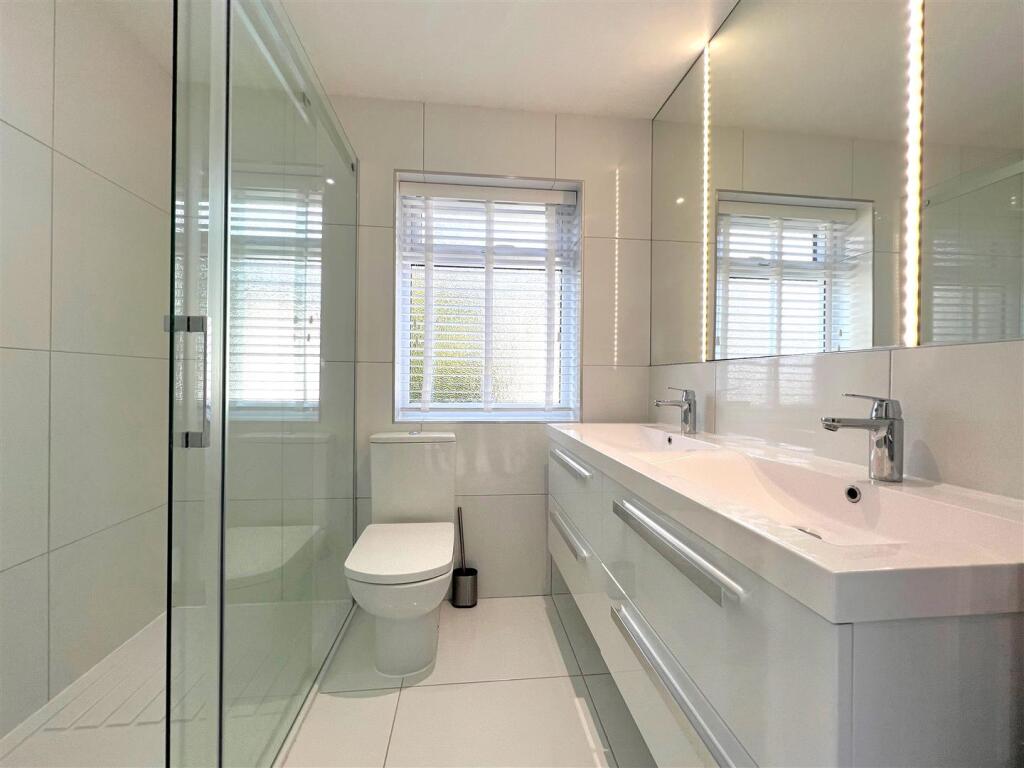 Additional image 30 of Chance Fields, Radford Semele, Leamington Spa