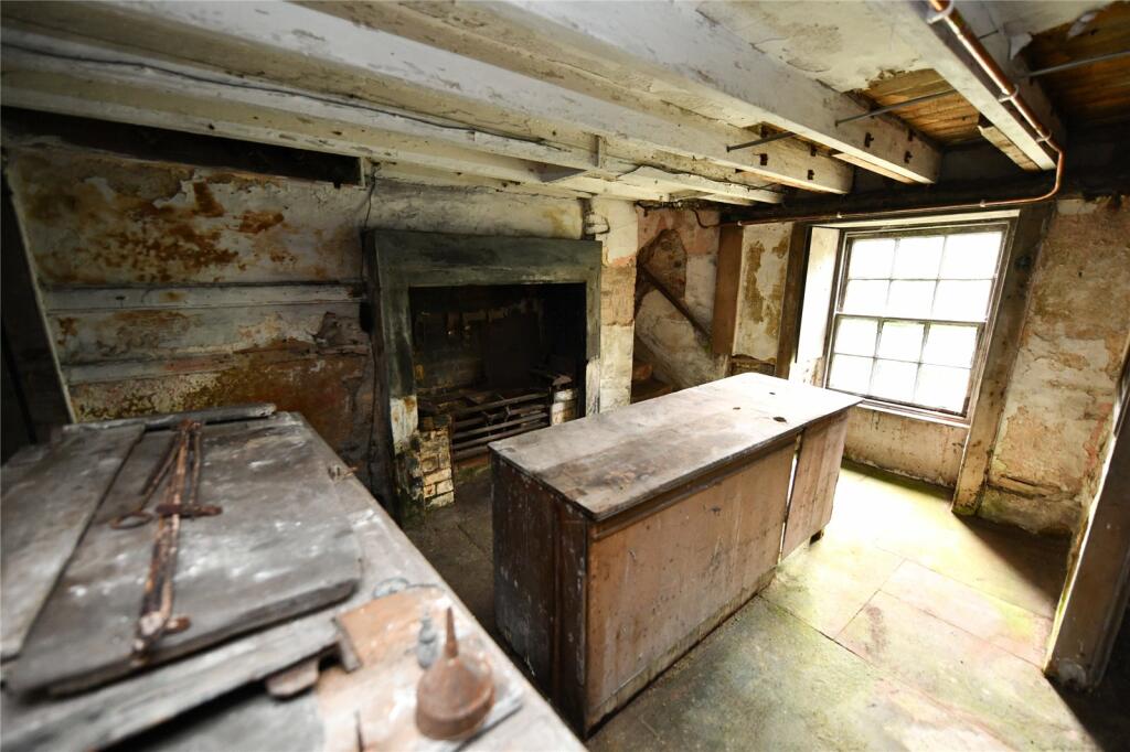 Additional image 25 of 54 St. Andrew Street, Castle Douglas, Dumfries and Galloway, South West Scotland, DG7