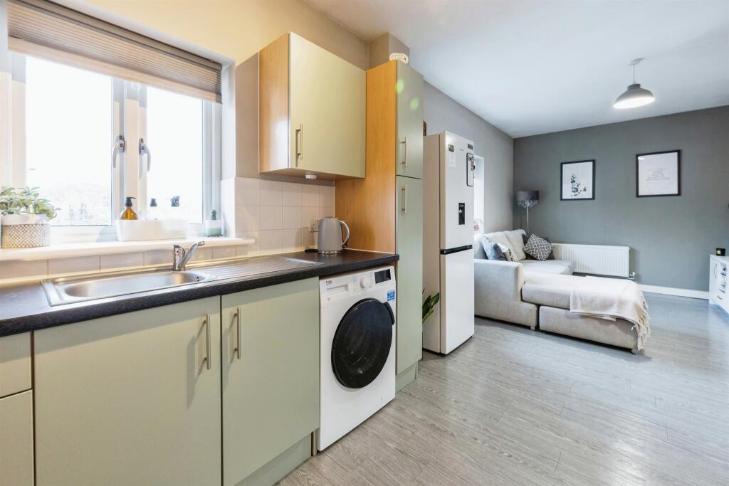 Additional image 9 of Westwood Drive, Canterbury