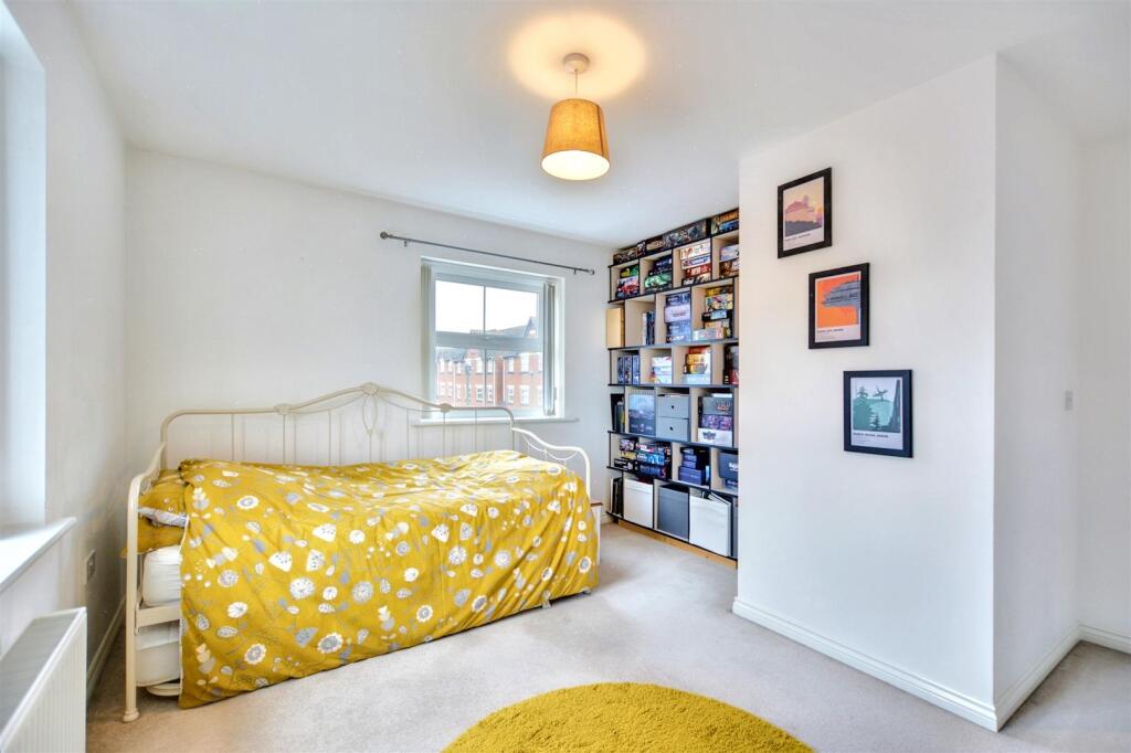 Additional image 19 of Greenhalgh Crescent, Ilkeston