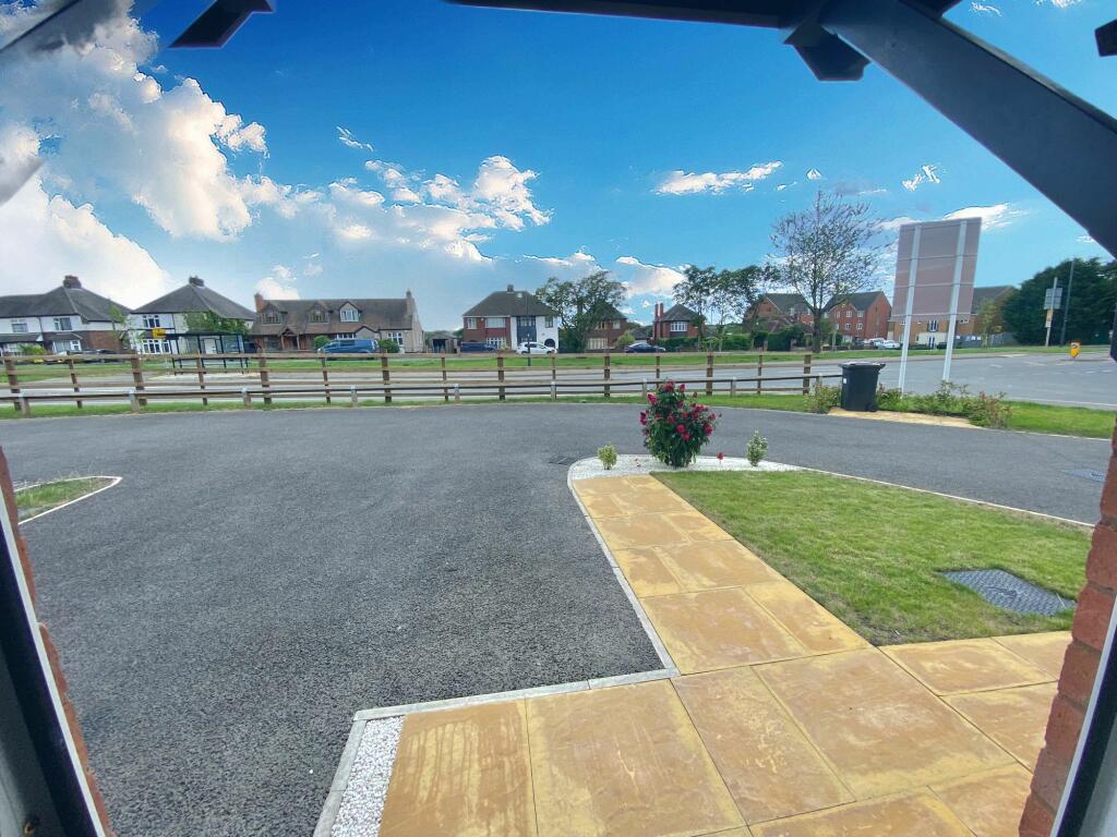 Additional image 29 of Wem Drive, Bulkington, CV12