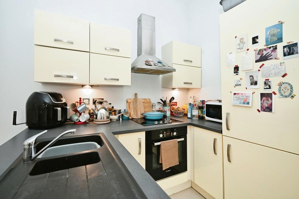 Additional image 8 of Tresham House, Guys Common